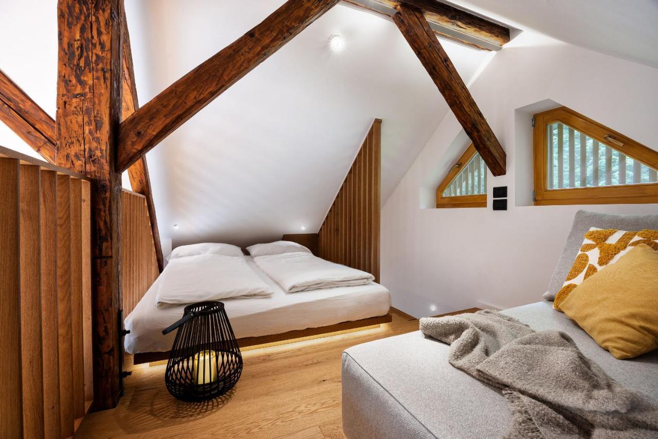 Private Beach House On Lake Блед Экстерьер фото